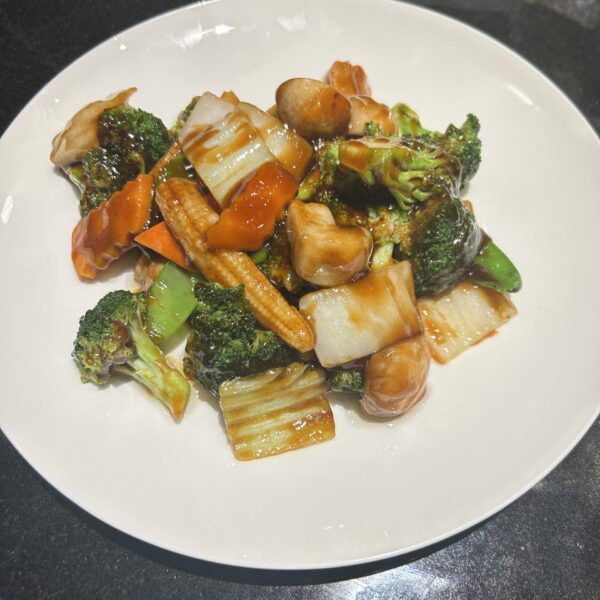 chicken w vegetable noodle soup