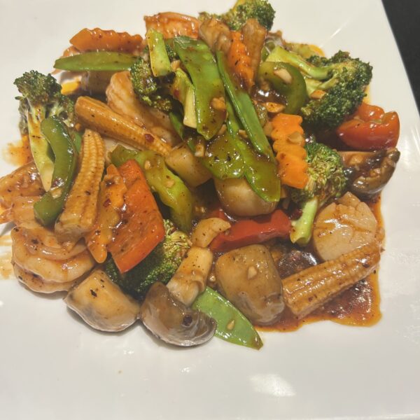 chicken w vegetable noodle soup