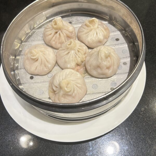 pork juicy pork bun (soup dumpling)